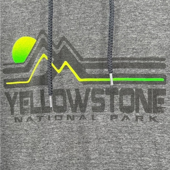 Prairie Mountain Long Sleeve Hoodie Yellowstone size S - Picture 3 of 5